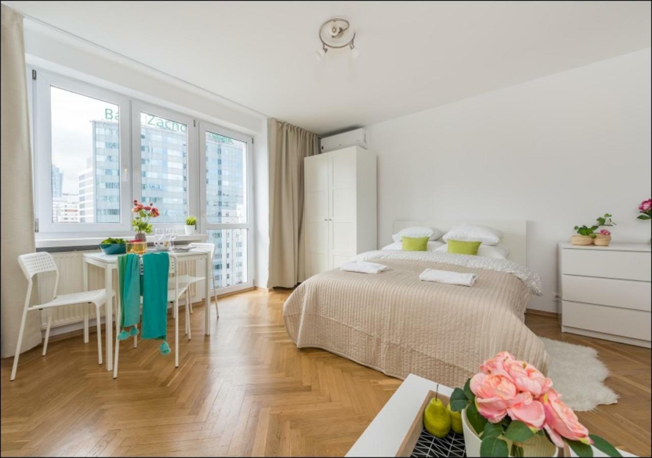 P&O Apartments Dworzec Centralny Warszawa Zewnętrze zdjęcie